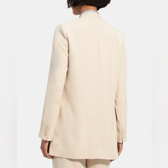 THEORY Winola Open Front Blazer Jacket in an off white/beige - size 2 - Picture 4 of 14